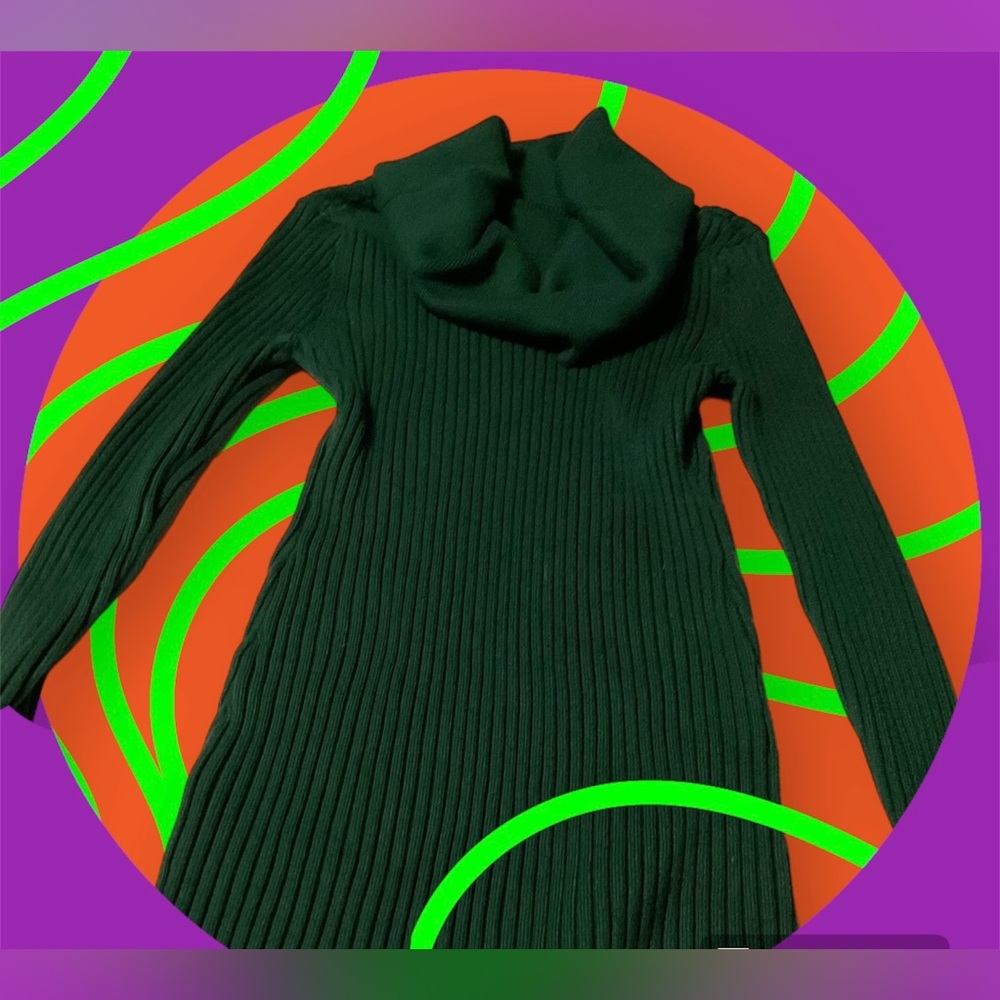Cowl Neck Sweater, rich forest green, soft, stretchy for multi size fit, Size S